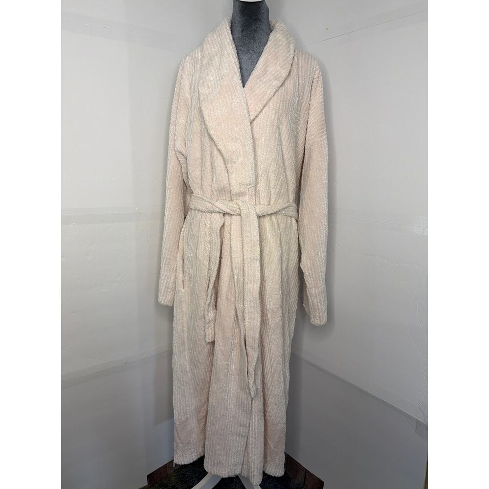 Stan Herman Pink & White Chenille Bathrobe Robe Women’s size Medium Vintage Gift